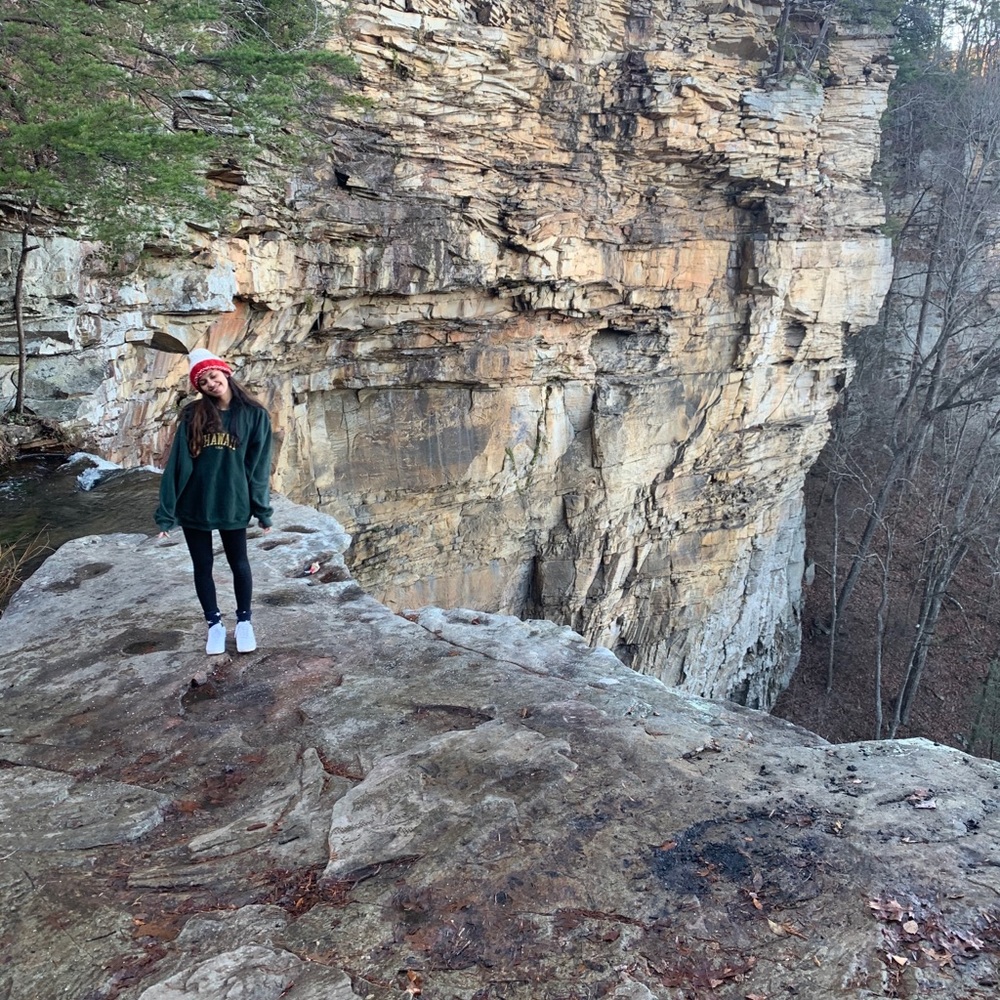 Meet your Posher, Reeya